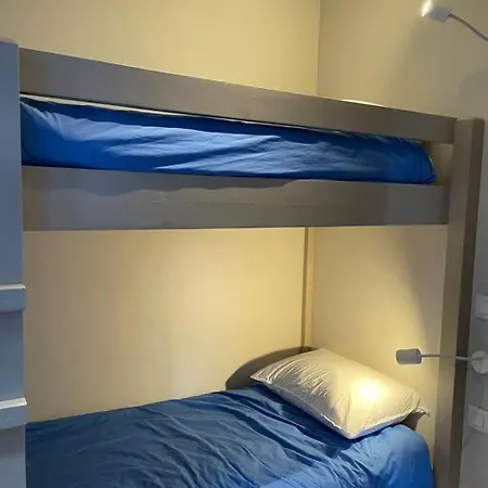 La Maison Aux Volets Bleus - Des Americains Ferienhaus