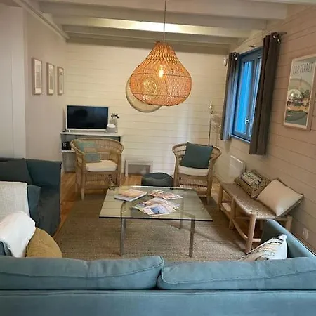 La Maison Aux Volets Bleus - Des Americains Ferienhaus